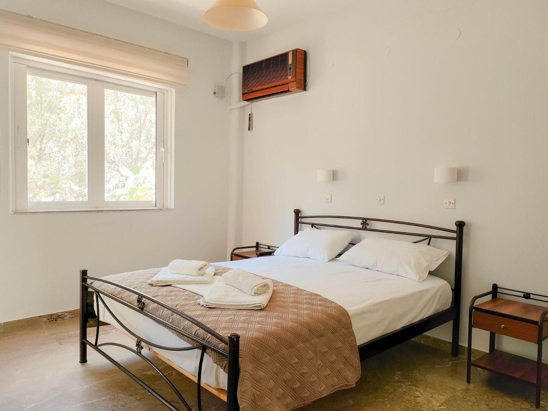 Akrotopi Apartments & Studios Толон Экстерьер фото