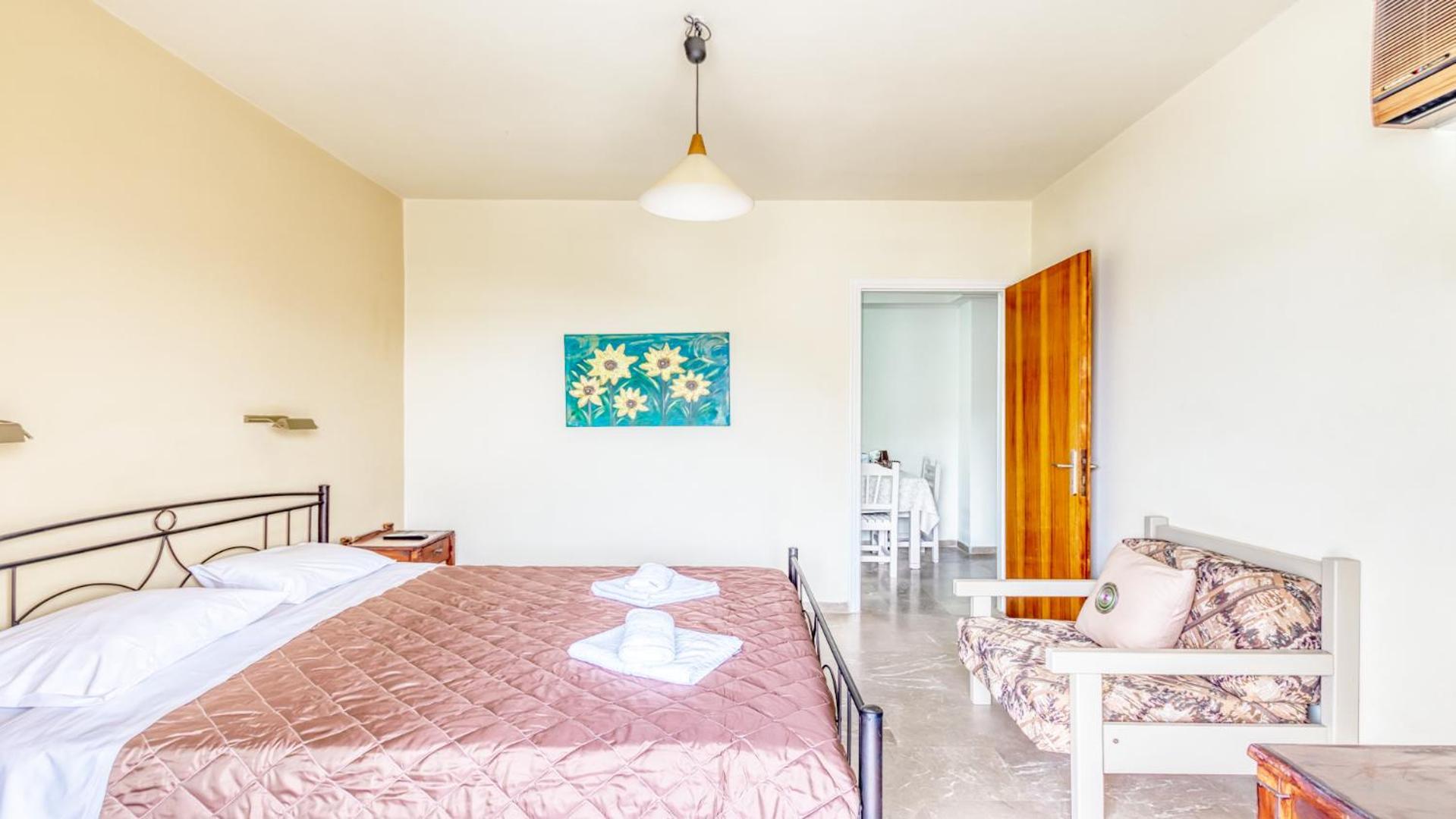 Akrotopi Apartments & Studios Толон Экстерьер фото