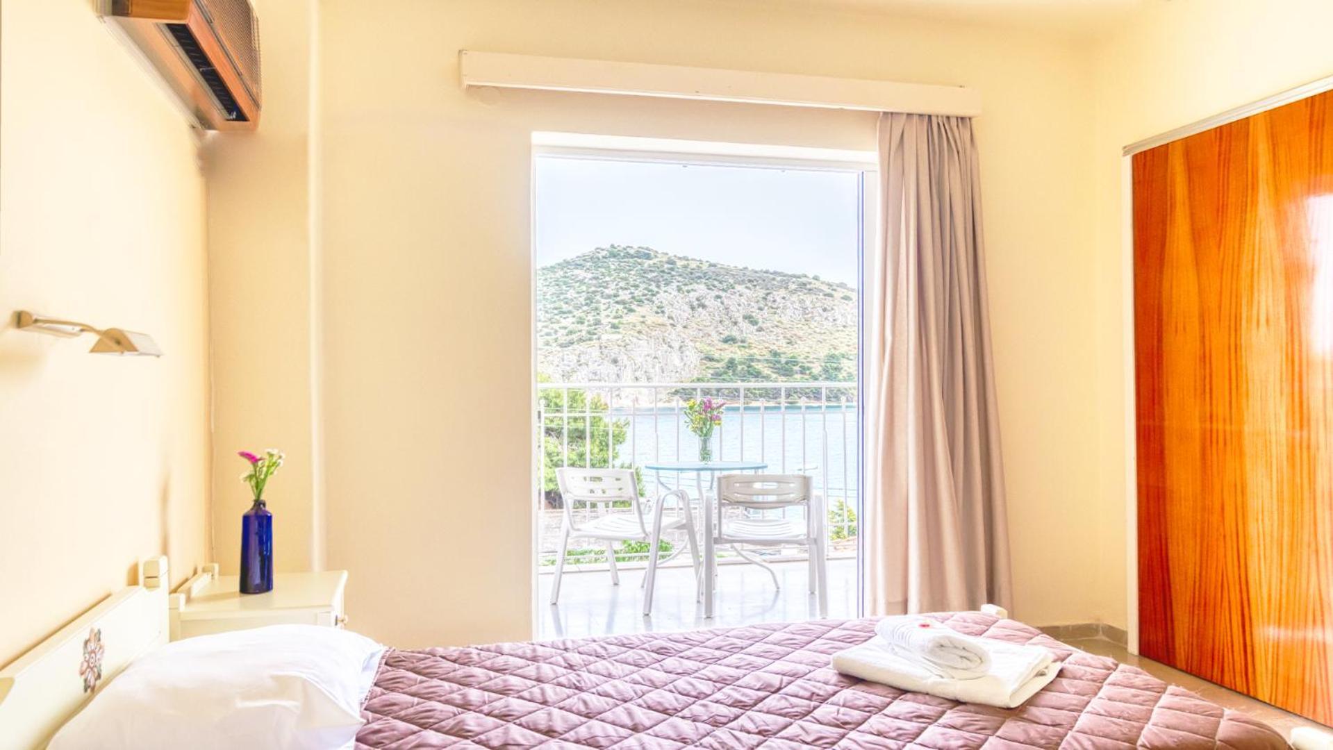 Akrotopi Apartments & Studios Толон Экстерьер фото