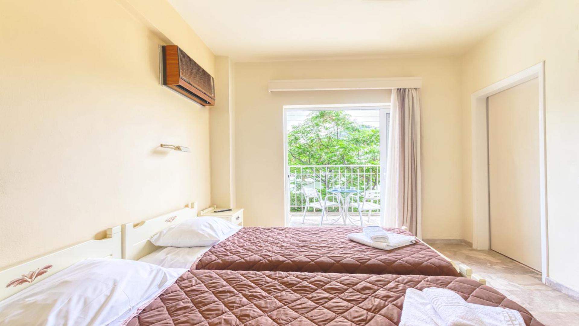 Akrotopi Apartments & Studios Толон Экстерьер фото