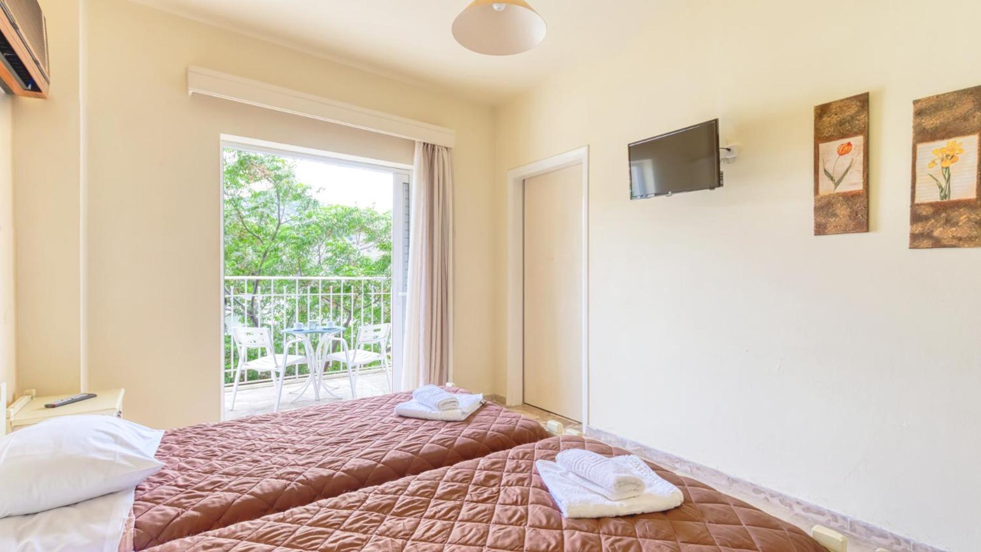Akrotopi Apartments & Studios Толон Экстерьер фото